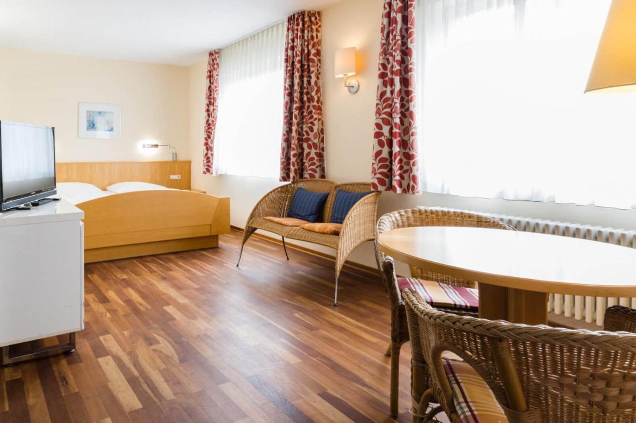 Bike- Und Ferienhotel Freiburg Merzhausen ภายนอก รูปภาพ