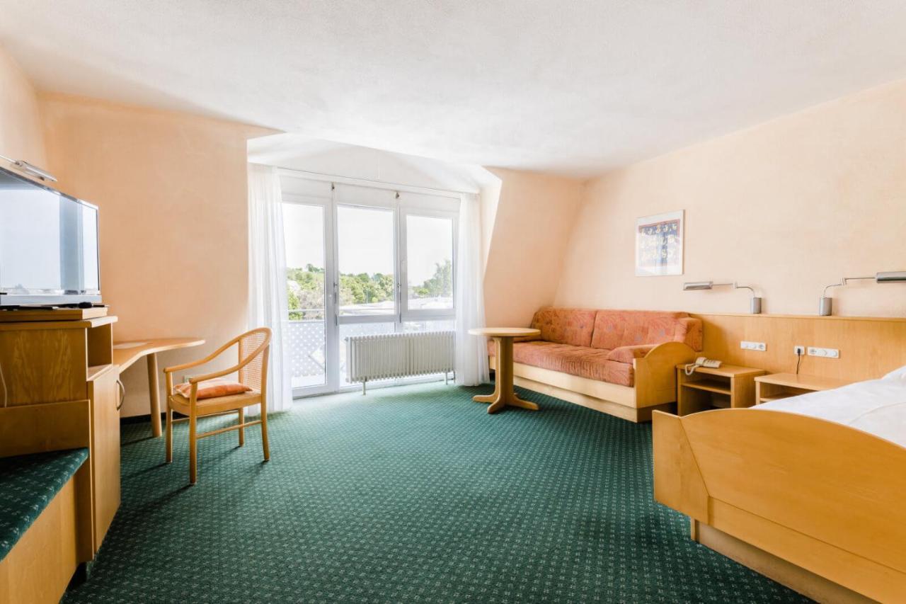 Bike- Und Ferienhotel Freiburg Merzhausen ภายนอก รูปภาพ