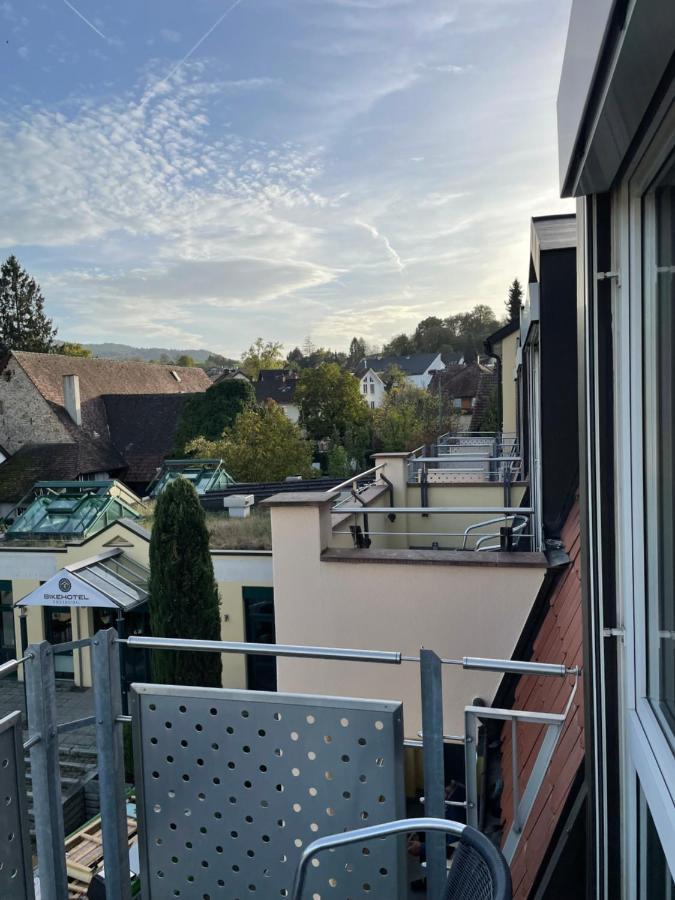Bike- Und Ferienhotel Freiburg Merzhausen ภายนอก รูปภาพ